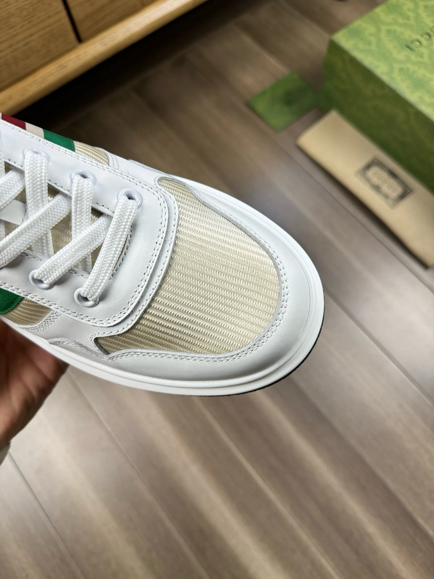 [Gucci] Gucci men's shoes 💰820💰 - High-end quality original order - Upper: 🔝Imported Nappa calfskin·Brand high mercerized cloth·Brand webbing -Inner: water-dyed cowhide, -Outsole: ultra-light T men's shoes💰U foam. Rubber; two-color molded outsole -Ultra-high quality control·Fine workmanship: highlighted (high-end·luxury·grade) -Size: 38-44 (45, can be customized)
